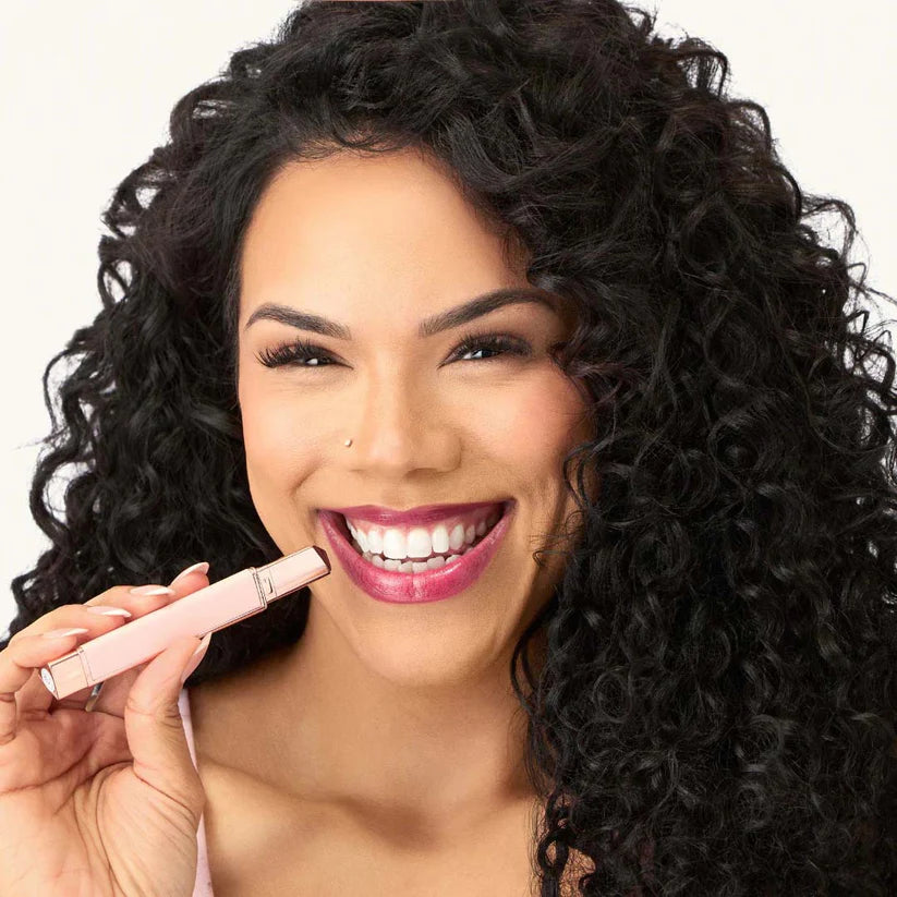 SKINAED Lip-Plumping Glossy Lip Balm